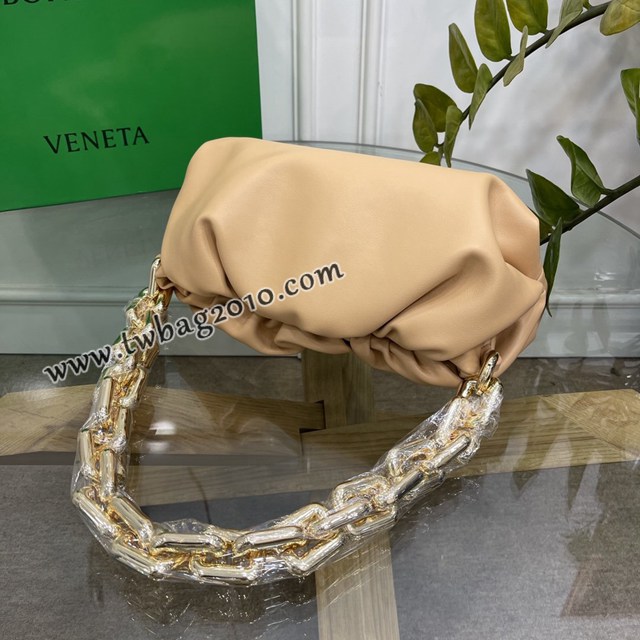 Bottega veneta高端女包 98078 寶緹嘉2021款鏈雲條朵包 BV經典款粗鏈條雲朵包  gxz1129